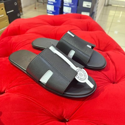 Hermes black leather pams...