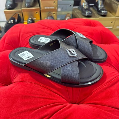 Dior black leather pams...