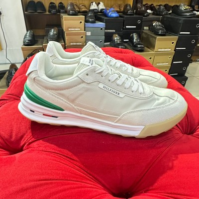 Tommy white sneakers