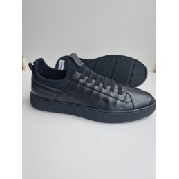 Trust black leather sneakers