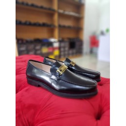 Patent leather black loafers