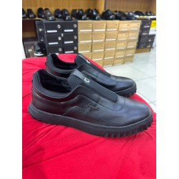 Black leather sneakers